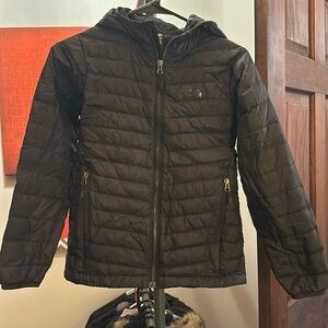 Mountain Hardwear size medium youth puffer